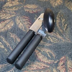 OXO Good Grips Can Opener